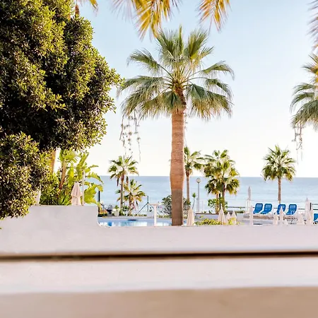 Monica Isabel Club Hotel