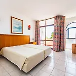 Отель Monica Isabel Club 3*