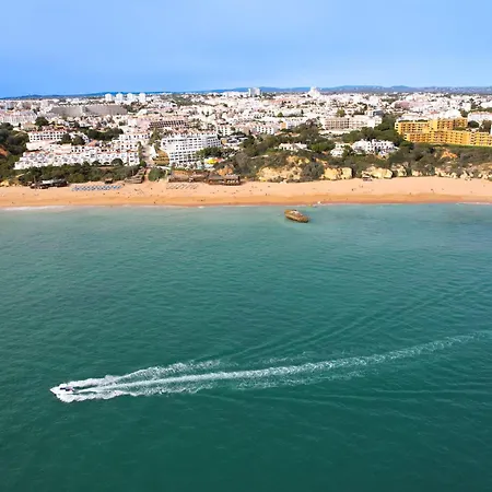 Готель Monica Isabel Club