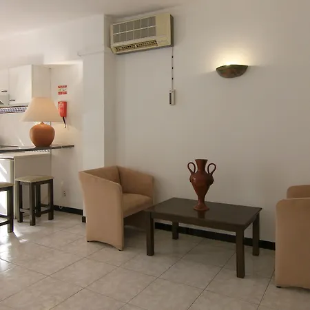 Monica Isabel Club 3* Албуфейра