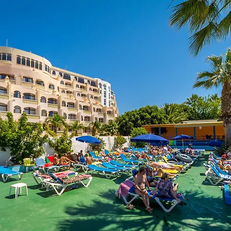 Monica Isabel Club Готель