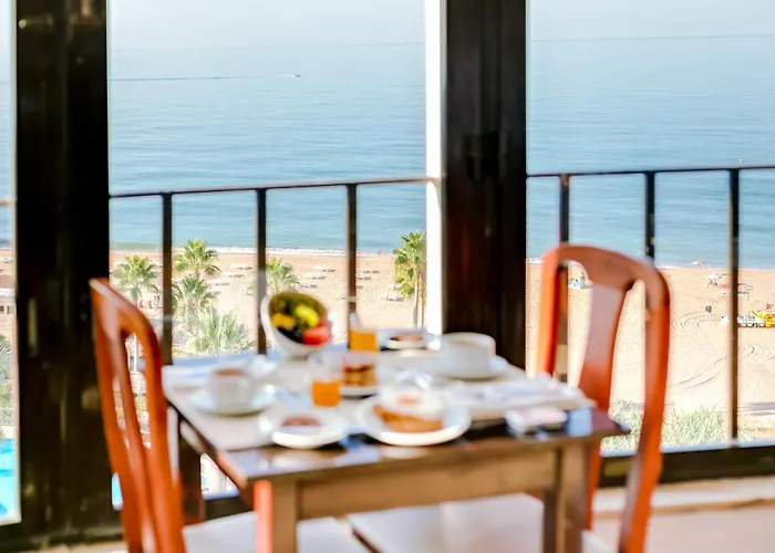 Otel Monica Isabel Club 3*