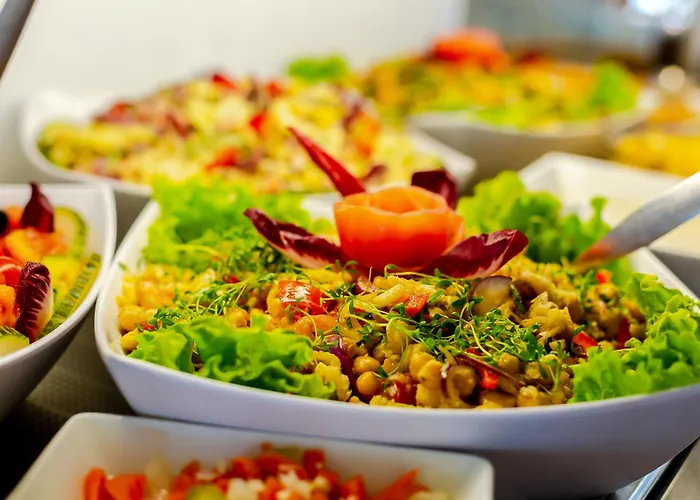 Monica Isabel Club Otel