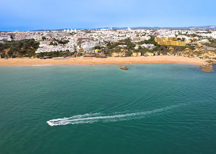 Otel Monica Isabel Club