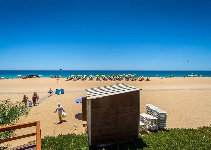 Otel Monica Isabel Club