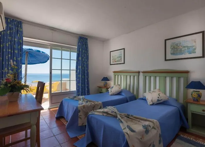 Otel Monica Isabel Club