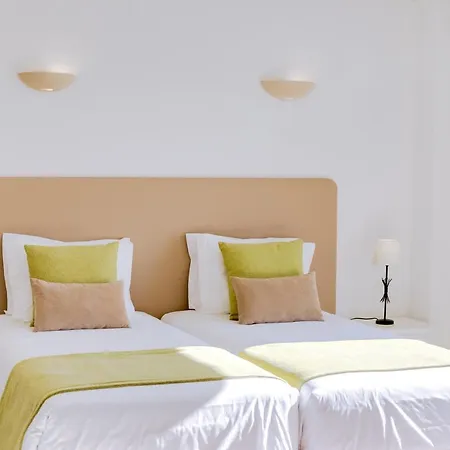 Готель Monica Isabel Club 3*