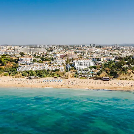 Monica Isabel Club מלון 3*