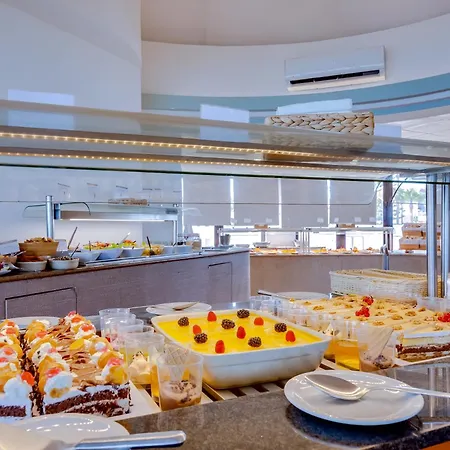 Monica Isabel Club 3*