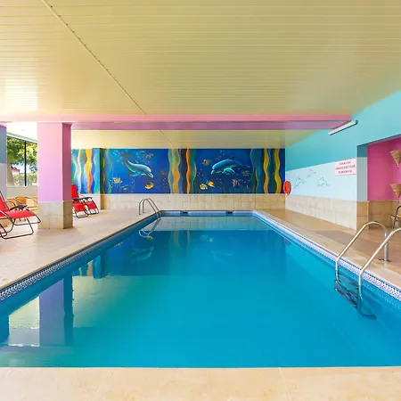 Monica Isabel Club Hotel 3*